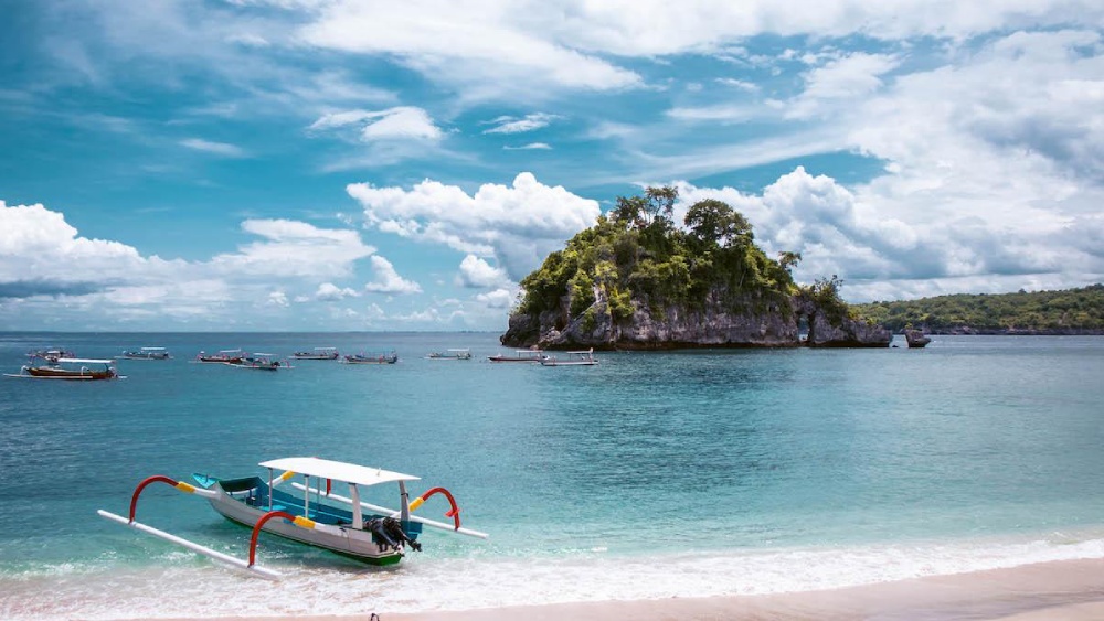 crystal-bay-beach
