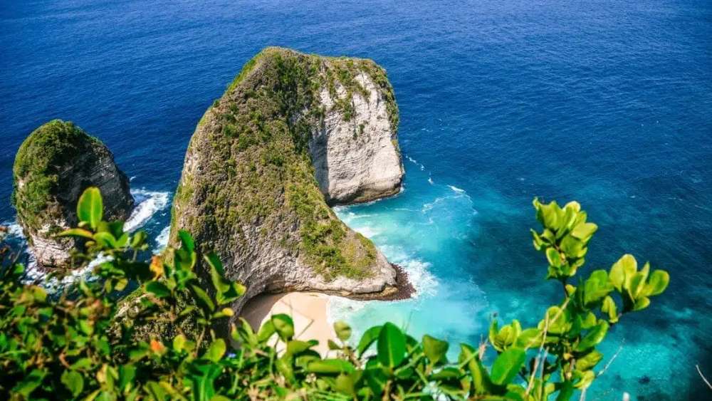 Kelingking-Beach-Bali-Penida